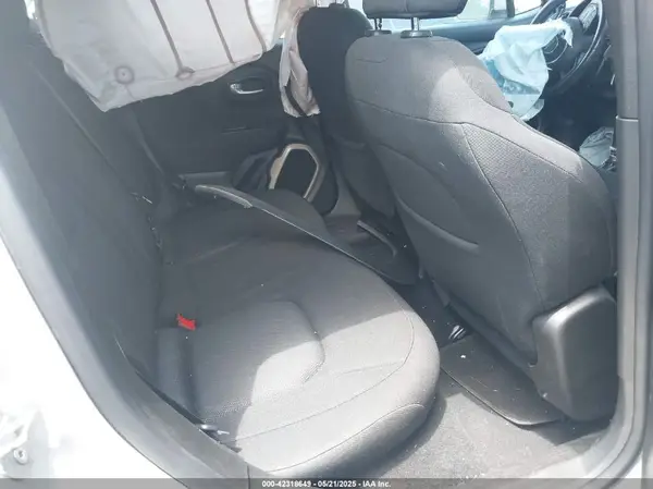 ZACCJBBT1GPD15763 2016 JEEP RENEGADE - Image 8