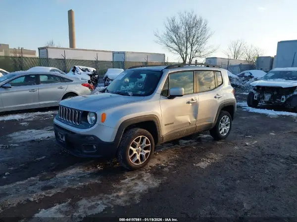 ZACCJBBT1GPD16265 2016 JEEP RENEGADE - Image 2