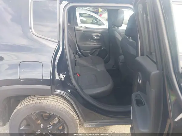 ZACCJBBT1GPD21613 2016 JEEP RENEGADE - Image 8