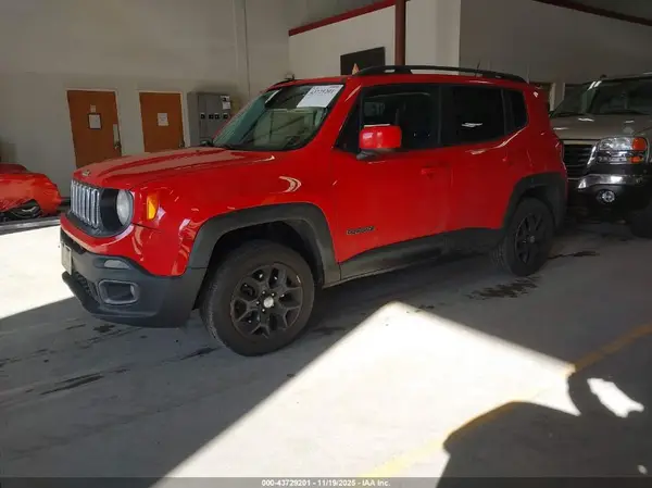 ZACCJBBT1GPD56510 2016 JEEP RENEGADE - Image 2