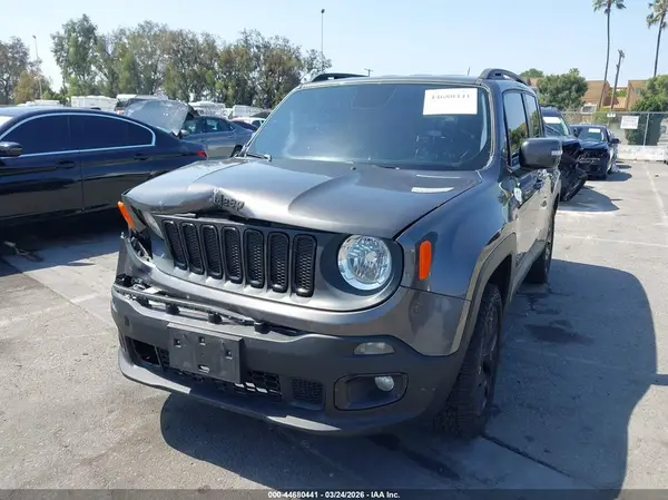 ZACCJBBT1GPE05317 2016 JEEP RENEGADE - Image 2