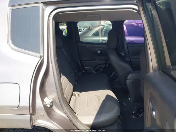ZACCJBBT1GPE05317 2016 JEEP RENEGADE - Image 8