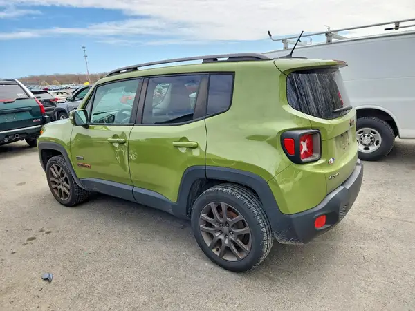 ZACCJBBT2GPC73894 2016 JEEP RENEGADE - Image 2