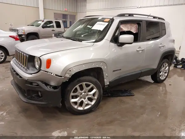 ZACCJBBT2GPC77590 2016 JEEP RENEGADE - Image 2
