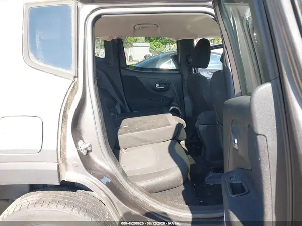 ZACCJBBT2GPC81851 2016 JEEP RENEGADE - Image 8