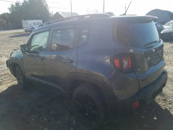 ZACCJBBT2GPC95247 2016 JEEP RENEGADE - Image 2