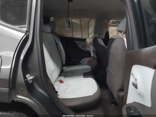 ZACCJBBT2GPC97628 2016 JEEP RENEGADE - Image 8