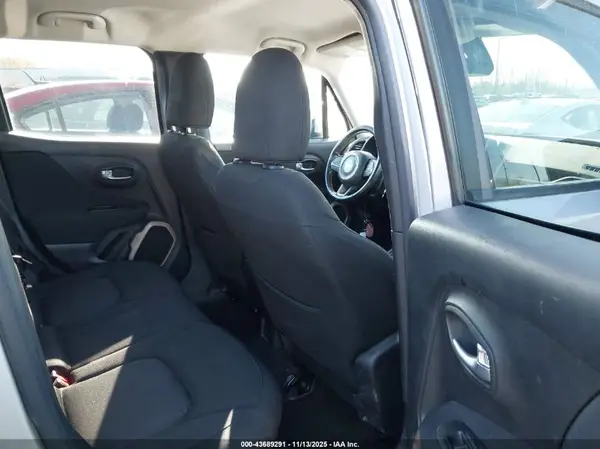 ZACCJBBT2GPD55737 2016 JEEP RENEGADE - Image 8