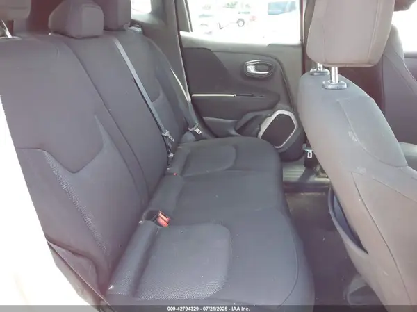 ZACCJBBT2GPD63658 2016 JEEP RENEGADE - Image 8