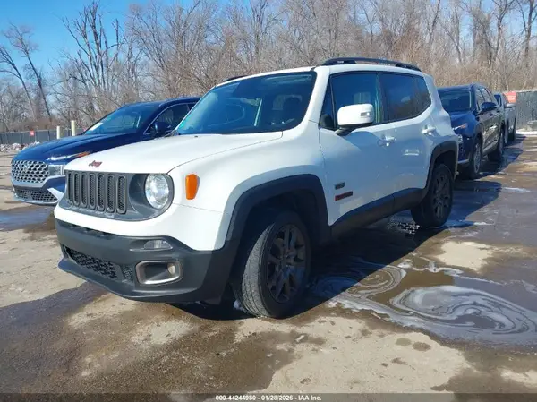 ZACCJBBT2GPD78015 2016 JEEP RENEGADE - Image 2