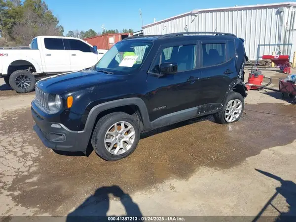 ZACCJBBT2GPD88933 2016 JEEP RENEGADE - Image 2