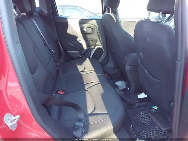 ZACCJBBT2GPE05276 2016 JEEP RENEGADE - Image 8