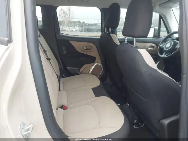 ZACCJBBT2GPE20098 2016 JEEP RENEGADE - Image 8