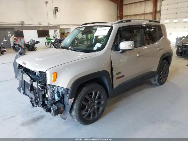 ZACCJBBT3GPC64766 2016 JEEP RENEGADE - Image 2