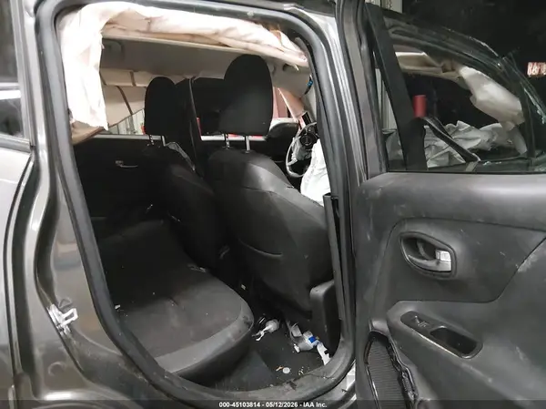 ZACCJBBT3GPC87996 2016 JEEP RENEGADE - Image 8