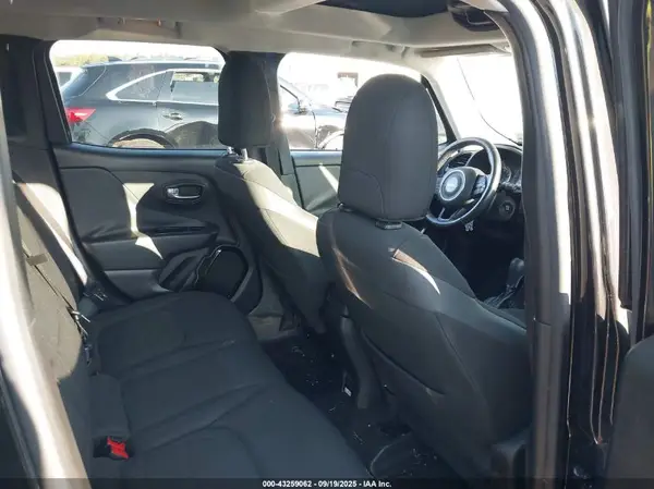 ZACCJBBT3GPD24867 2016 JEEP RENEGADE - Image 8