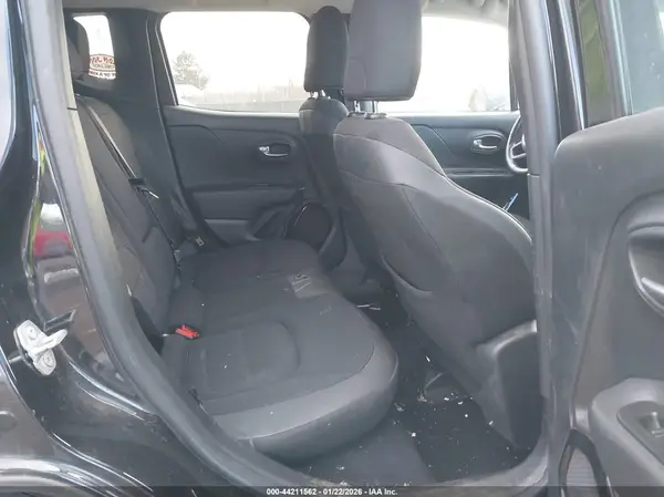ZACCJBBT3GPD38736 2016 JEEP RENEGADE - Image 8