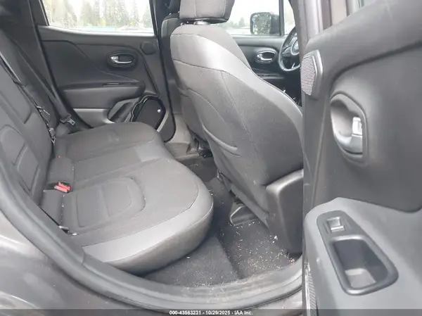 ZACCJBBT3GPD49896 2016 JEEP RENEGADE - Image 8