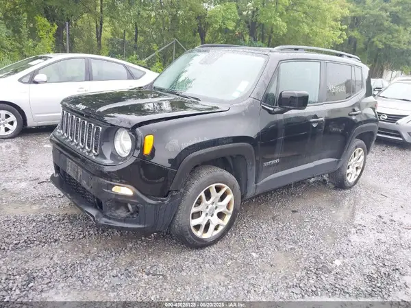 ZACCJBBT3GPD53558 2016 JEEP RENEGADE - Image 2