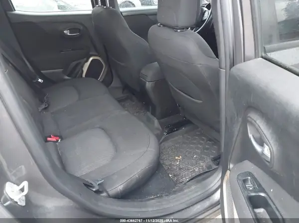 ZACCJBBT3GPD63314 2016 JEEP RENEGADE - Image 8