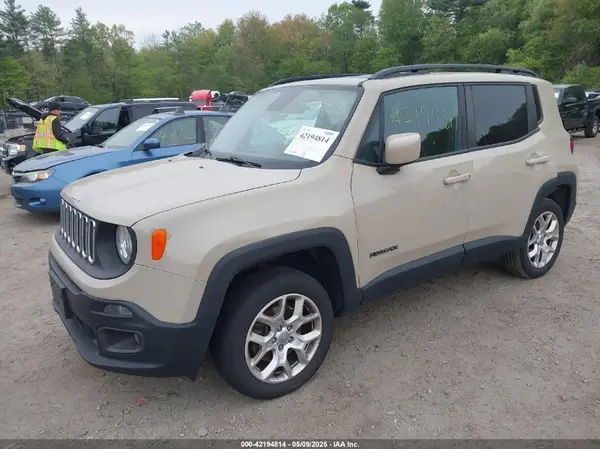 ZACCJBBT3GPD70361 2016 JEEP RENEGADE - Image 2