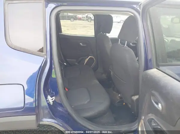 ZACCJBBT3GPD70800 2016 JEEP RENEGADE - Image 8