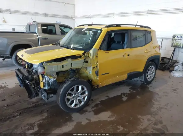 ZACCJBBT3GPD77567 2016 JEEP RENEGADE - Image 2