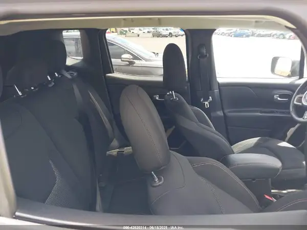 ZACCJBBT3GPD87077 2016 JEEP RENEGADE - Image 8