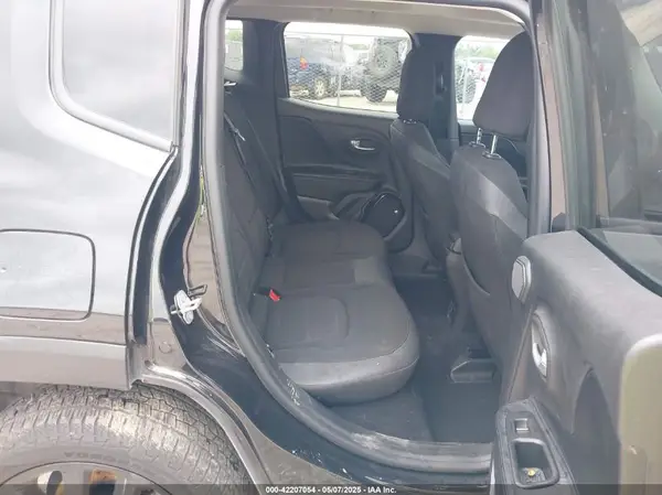 ZACCJBBT3GPE04797 2016 JEEP RENEGADE - Image 8