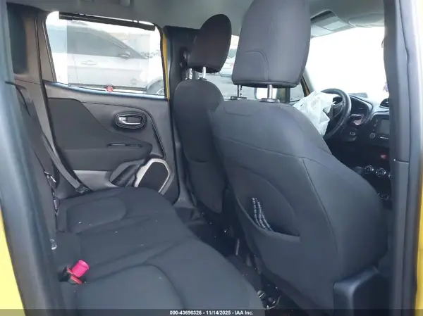 ZACCJBBT3GPE36004 2016 JEEP RENEGADE - Image 8