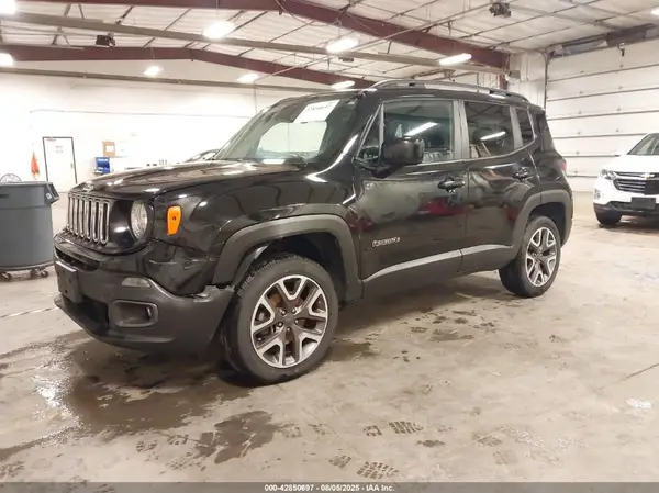 ZACCJBBT4GPC70351 2016 JEEP RENEGADE - Image 2