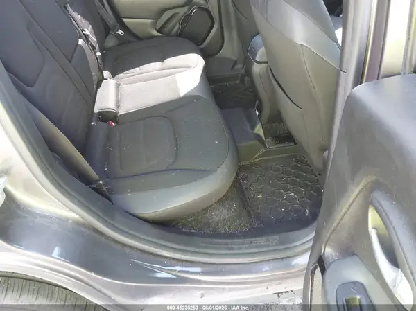 ZACCJBBT4GPC87473 2016 JEEP RENEGADE - Image 8
