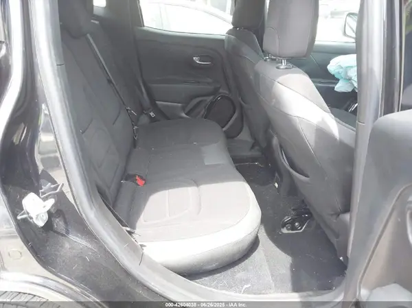 ZACCJBBT4GPD19564 2016 JEEP RENEGADE - Image 8