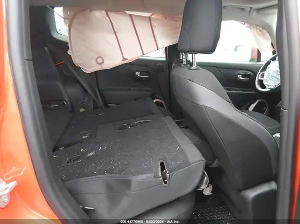 ZACCJBBT4GPD23713 2016 JEEP RENEGADE - Image 8
