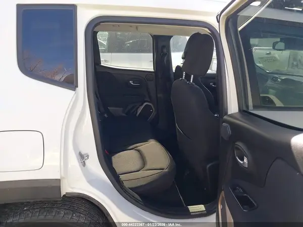 ZACCJBBT4GPD36994 2016 JEEP RENEGADE - Image 8
