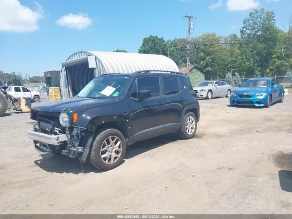 ZACCJBBT4GPD77724 2016 JEEP RENEGADE - Image 2