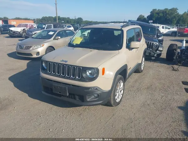 ZACCJBBT4GPD90358 2016 JEEP RENEGADE - Image 2