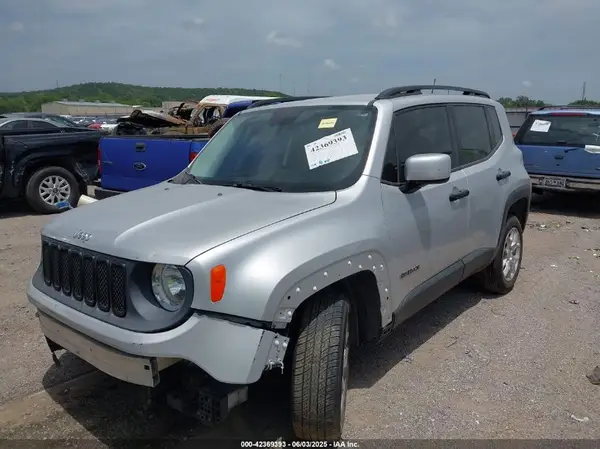 ZACCJBBT4GPE33743 2016 JEEP RENEGADE - Image 2