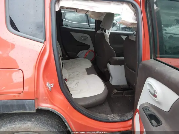ZACCJBBT5GPC55289 2016 JEEP RENEGADE - Image 8