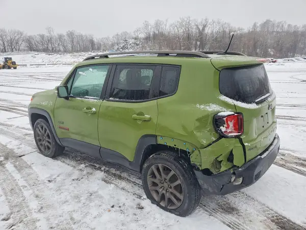 ZACCJBBT5GPC66423 2016 JEEP RENEGADE - Image 2