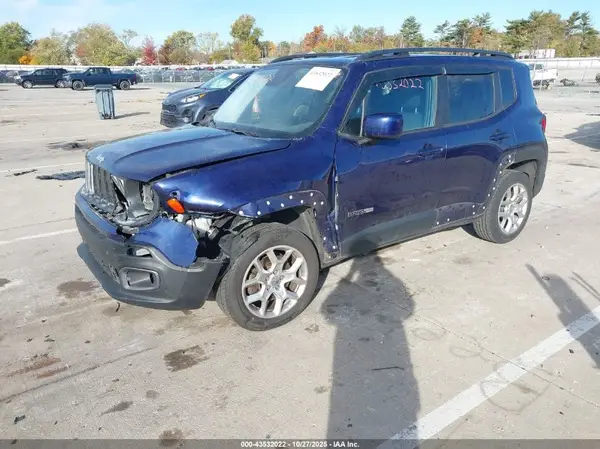 ZACCJBBT5GPC69693 2016 JEEP RENEGADE - Image 2