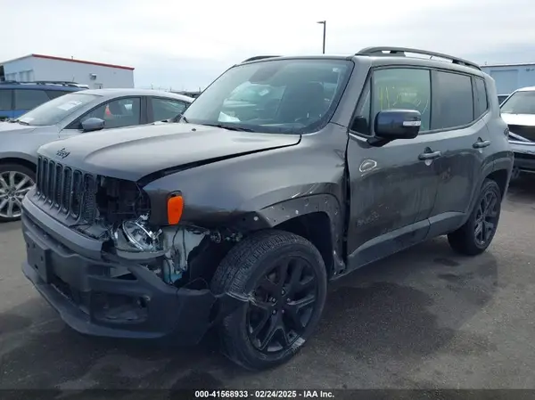 ZACCJBBT5GPC86168 2016 JEEP RENEGADE - Image 2