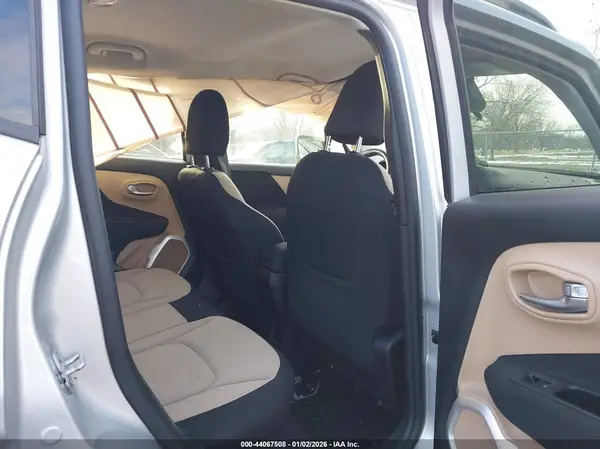 ZACCJBBT5GPD13157 2016 JEEP RENEGADE - Image 8