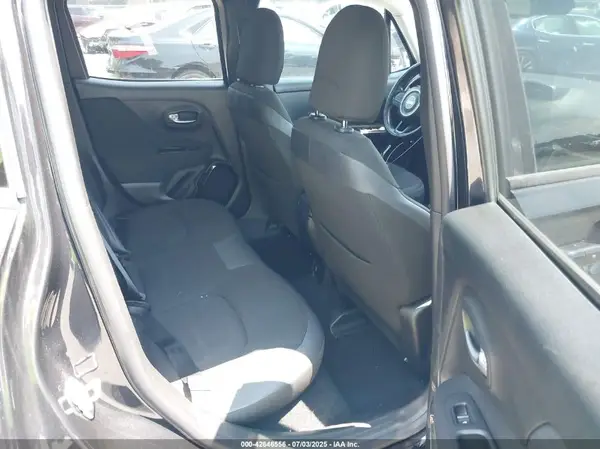 ZACCJBBT5GPD60334 2016 JEEP RENEGADE - Image 8