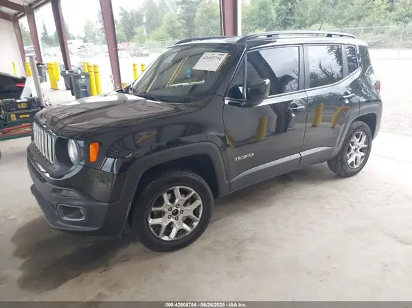 ZACCJBBT5GPD79255 2016 JEEP RENEGADE - Image 2