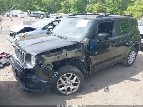 ZACCJBBT5GPD80695 2016 JEEP RENEGADE - Image 2