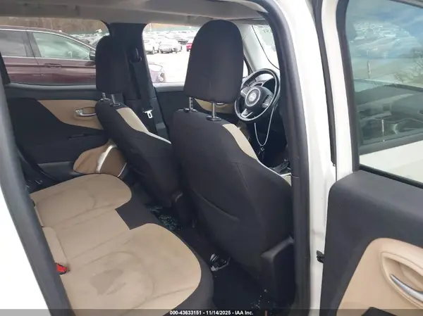ZACCJBBT5GPD84374 2016 JEEP RENEGADE - Image 8