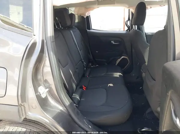 ZACCJBBT5GPE37591 2016 JEEP RENEGADE - Image 8
