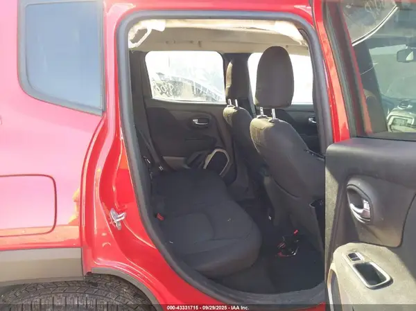 ZACCJBBT6GPD00319 2016 JEEP RENEGADE - Image 8