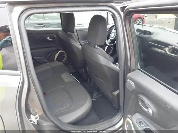 ZACCJBBT6GPD24023 2016 JEEP RENEGADE - Image 8